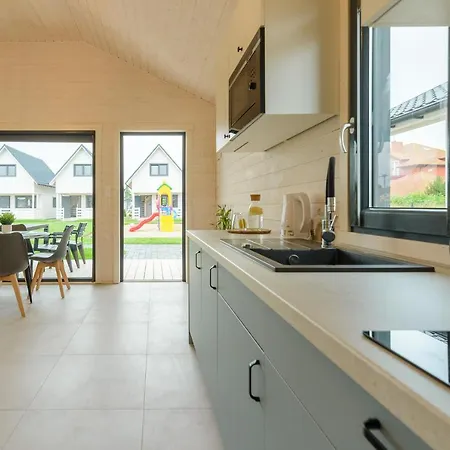 Sanmar-caloroczne Nad Morzem W Dziwnowku Feriehus Dziwnówek