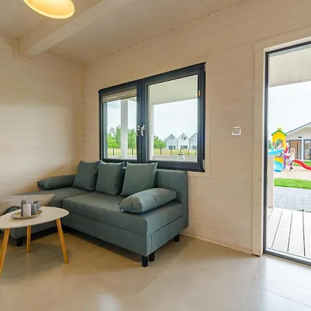 Sanmar-caloroczne Nad Morzem W Dziwnowku Feriehus Dziwnówek